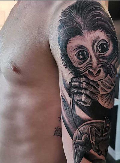 Monkey Machine Tattoo studio Göteborg Hisingen